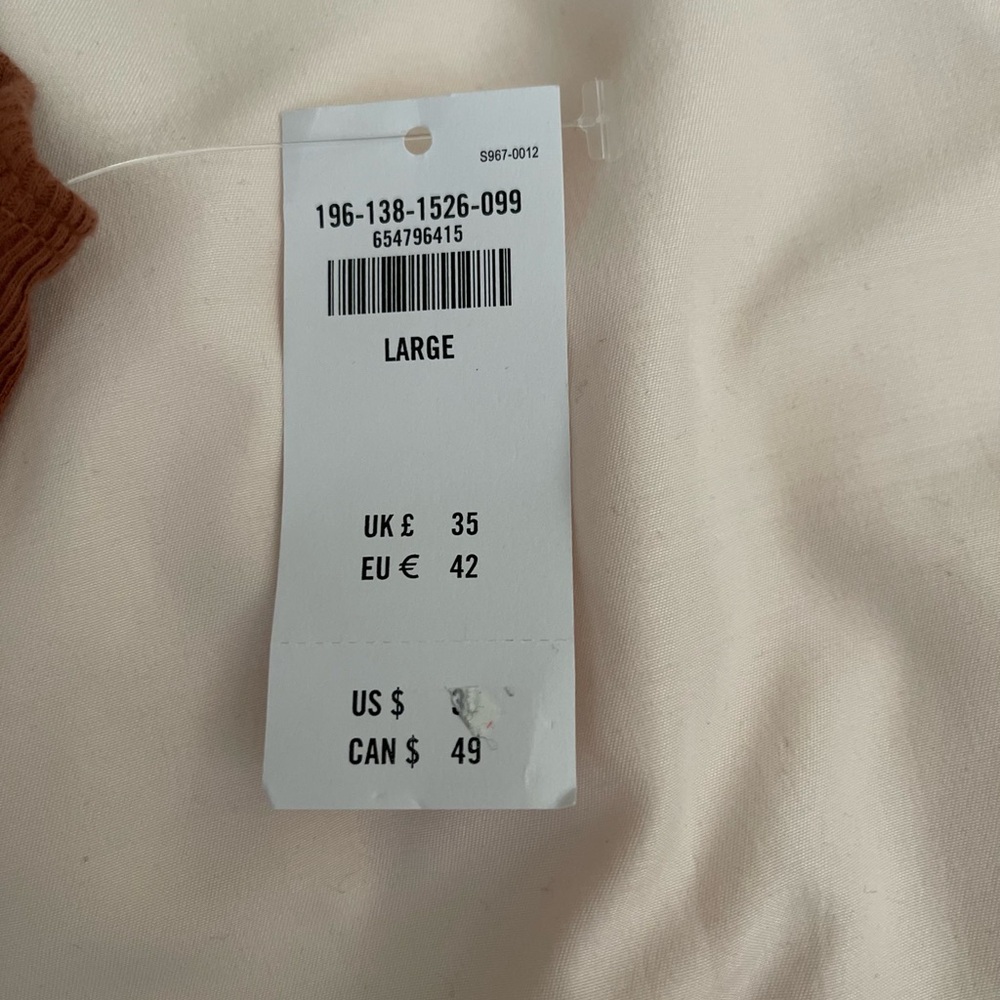 NWT Abercrombie & Fitch crop top - Picture 3 of 4
